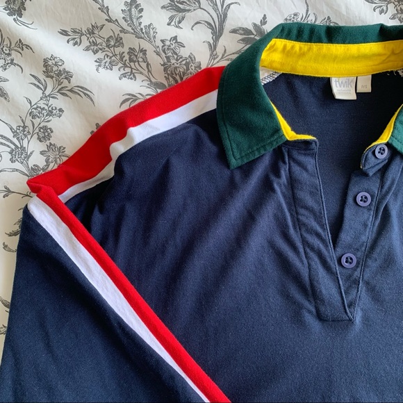 ✨ 3 for 15✨ Cropped polo long sleeve top - Picture 2 of 4